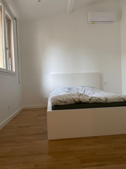 Appartement Atypique Et Fraichement Renove Сен-Валье Экстерьер фото